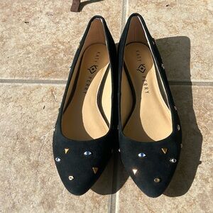 Katy Perry size 8 “The Bella” eye and pyramid studded flats